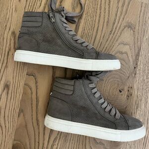 Steve Madden size 7.5 high top grey suede sneakers